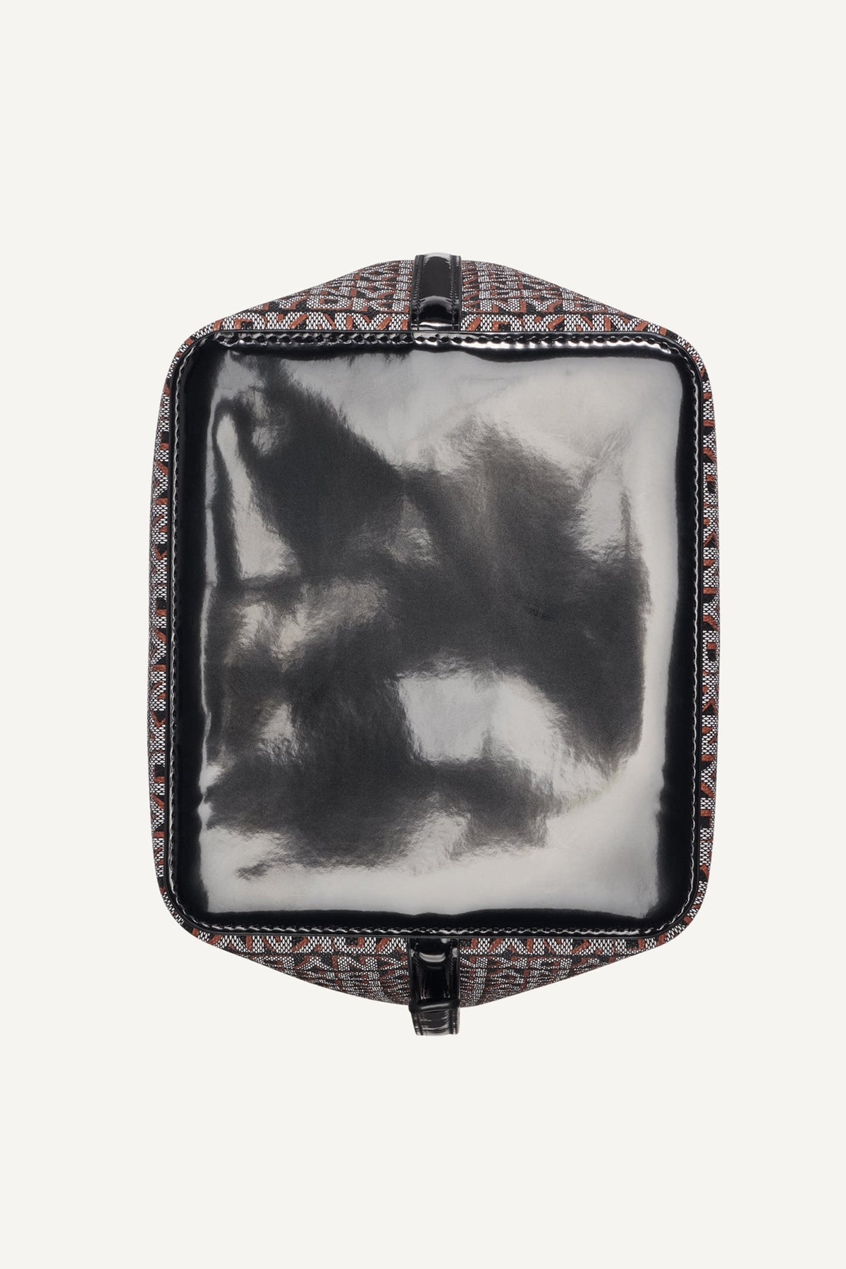 AVRIL LOGO BUCKET BAG