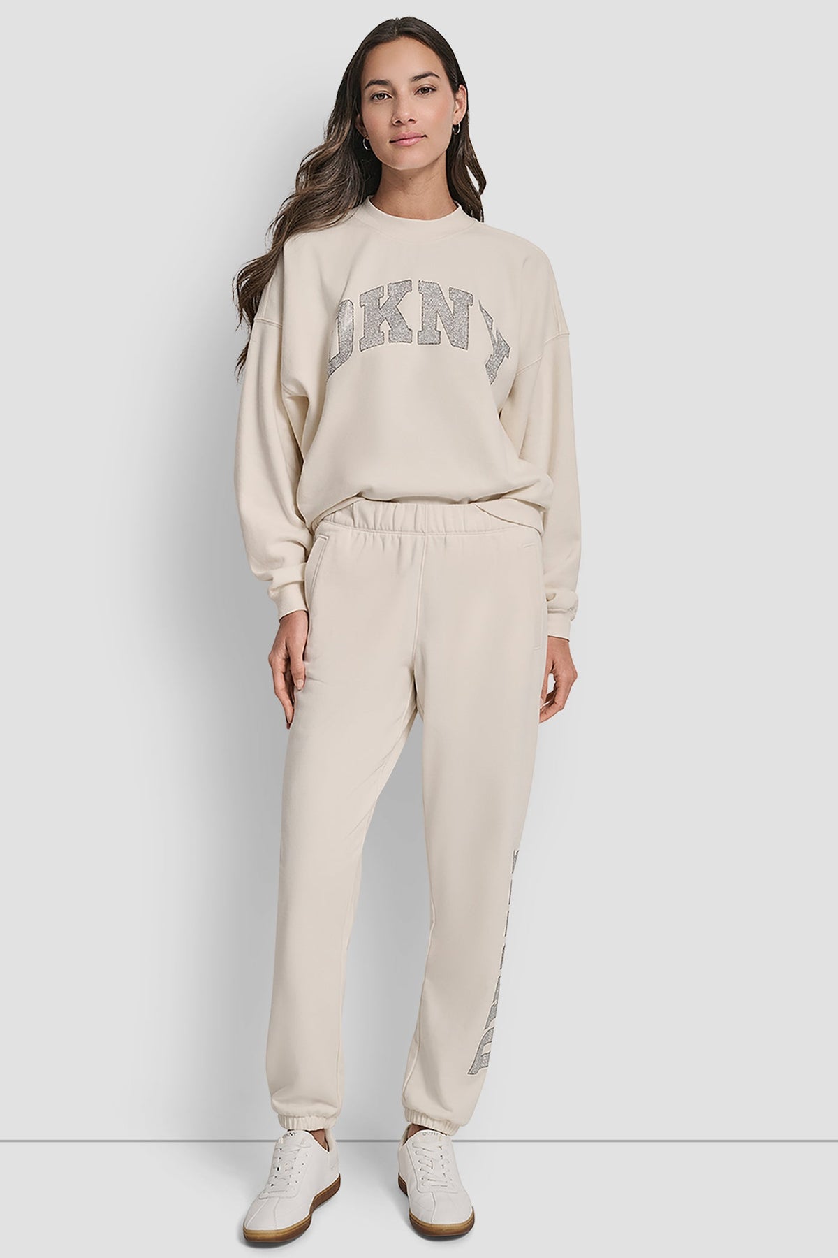 EXPLODED RHINESTONE VARISTY LOGO HIGH-RISE RELAXED
