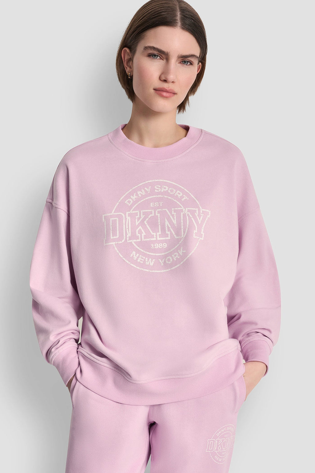 COLLEGIATE LOGO SWEATSHIRT