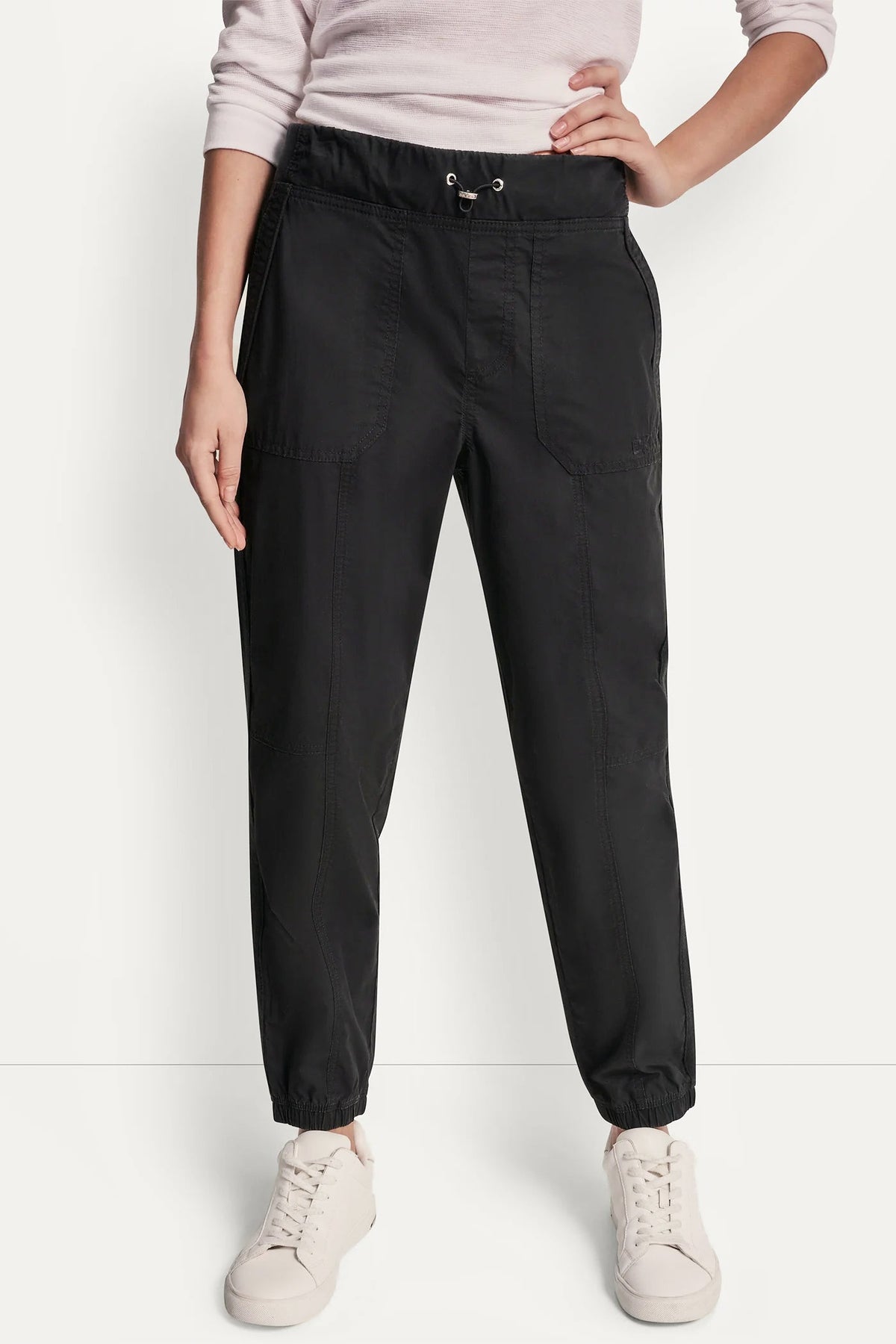 HIGH-RISE SLIM UTILITY JOGGER