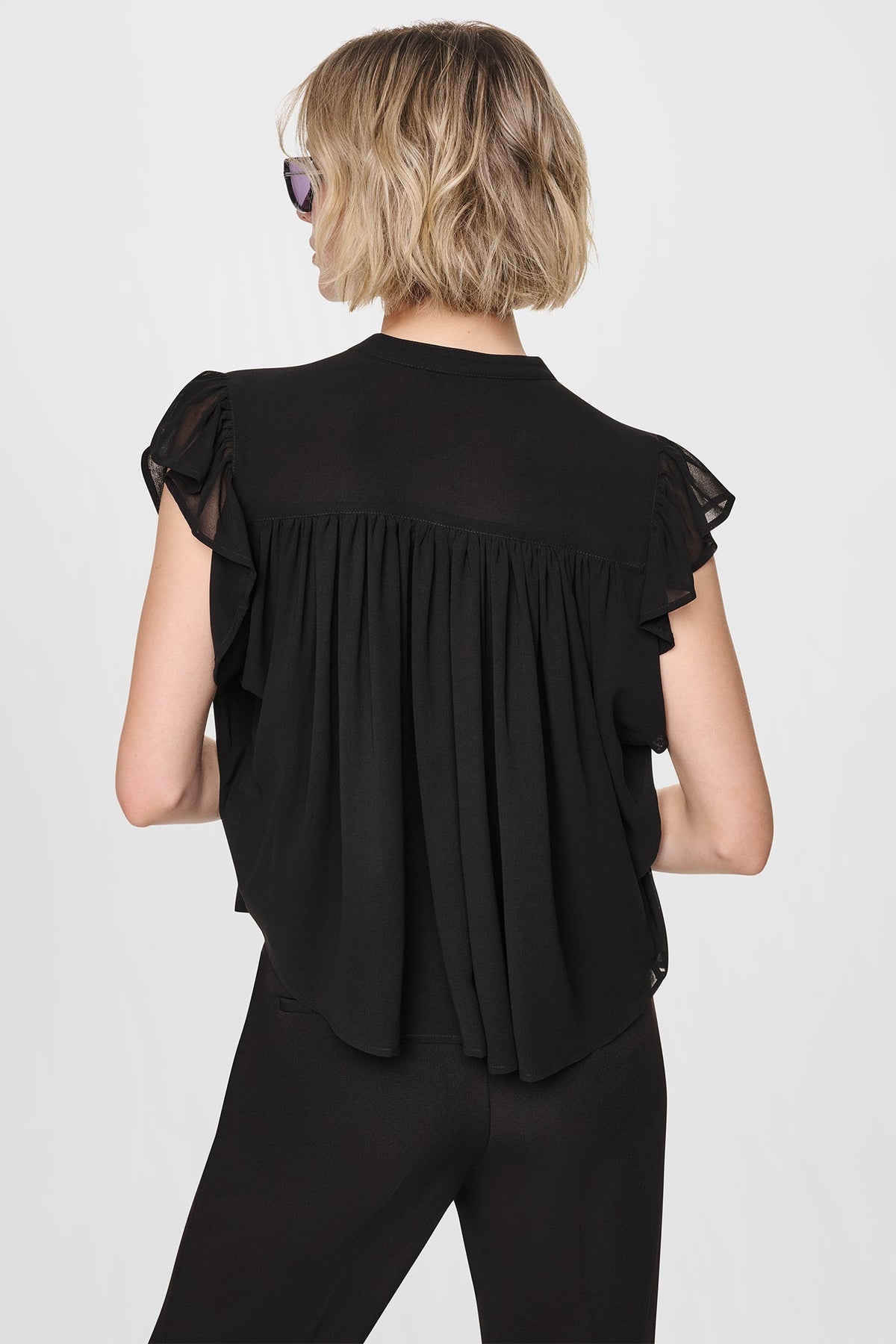 CHIFFON FLUTTER SLEEVE BLOUSE