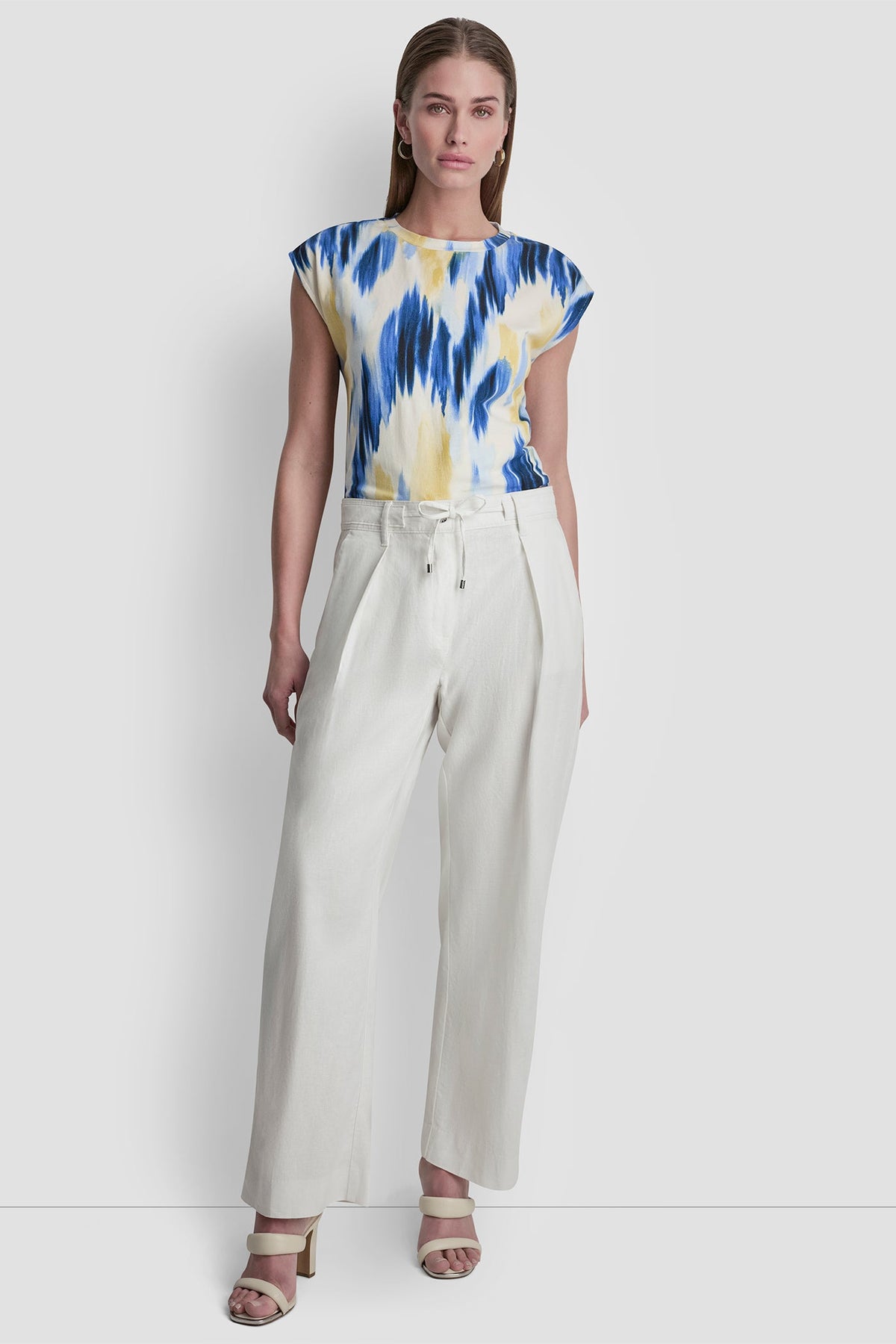 MID-RISE TIE WAIST PLEATED PANT