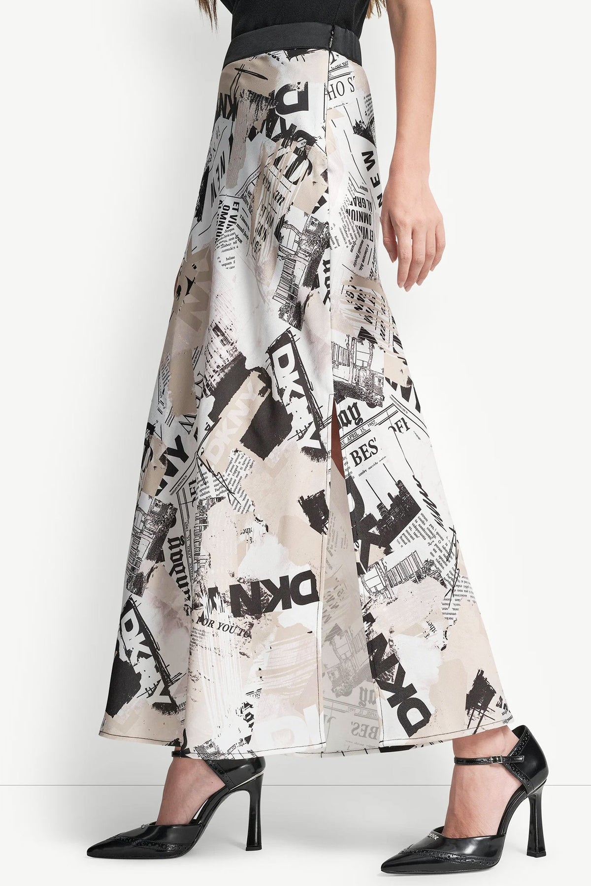 NEWSPAPER PRINT MIDI SKIRT