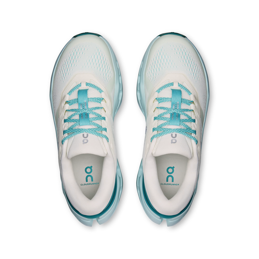 Women's Cloudrunner 3